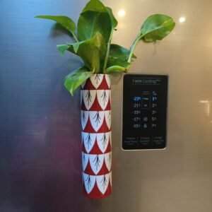 Red Zig-Zag Magnetic Planter