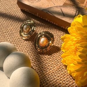Muse Pearl Earrings